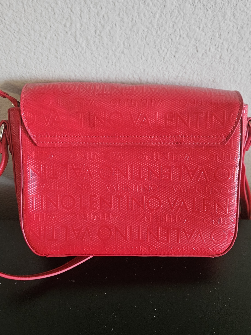 Valentino Bags Serenity Shoulder Bag - NWOT - Picture 4 of 8